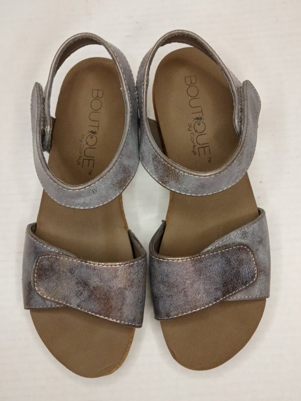 Boutique by Corkys Cargo Metallic Pewter Wedge Sandals Women's Size 8